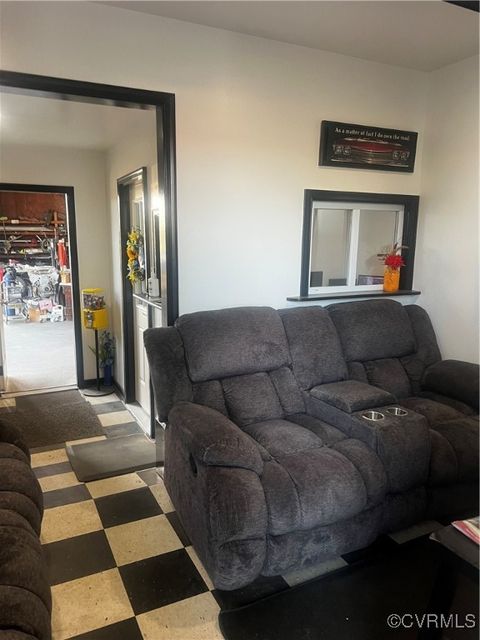 Tiny photo for 204 E Nunnally Street, Burkeville, VA 23922 (MLS # 2518809)