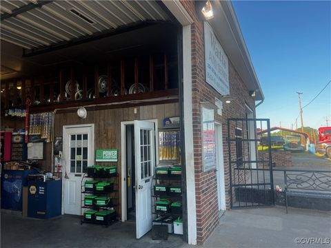 Tiny photo for 204 E Nunnally Street, Burkeville, VA 23922 (MLS # 2518809)