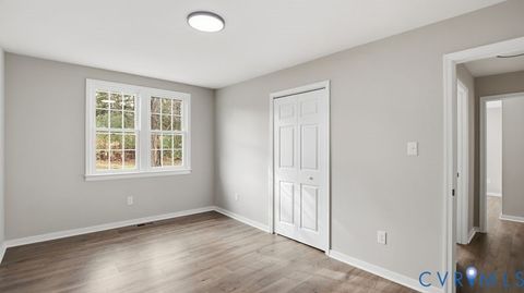 Tiny photo for 25209 Ritchie Avenue, Petersburg, VA 23803 (MLS # 2600156)