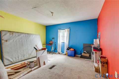 Tiny photo for 94 Courthouse Estates Drive, Castlewood, VA 24224 (MLS # 2618958)