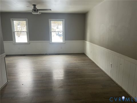 Tiny photo for 156 Spring Drive, Colonial Heights, VA 23834 (MLS # 2603316)