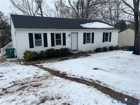 Photo of 156 Spring Drive, Colonial Heights, VA 23834 (MLS # 2603316)