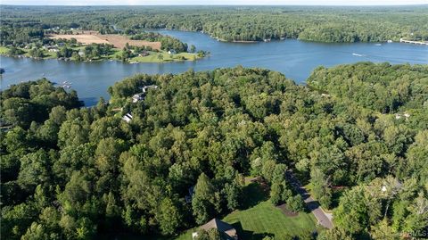 Tiny photo for 6200 Bills Road, Mineral, VA 23117 (MLS # 2517912)