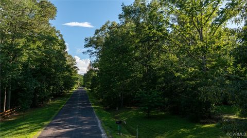 Tiny photo for 6200 Bills Road, Mineral, VA 23117 (MLS # 2517912)