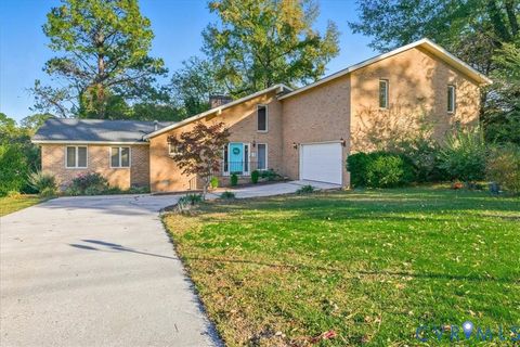 Photo of 503 Prince George Avenue, Hopewell, VA 23860 (MLS # 2529691)