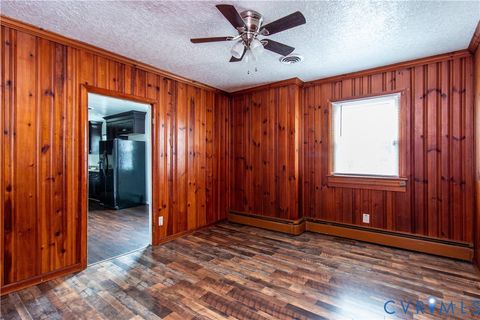 Tiny photo for 1525 Baxter Road, Petersburg, VA 23803 (MLS # 2612082)