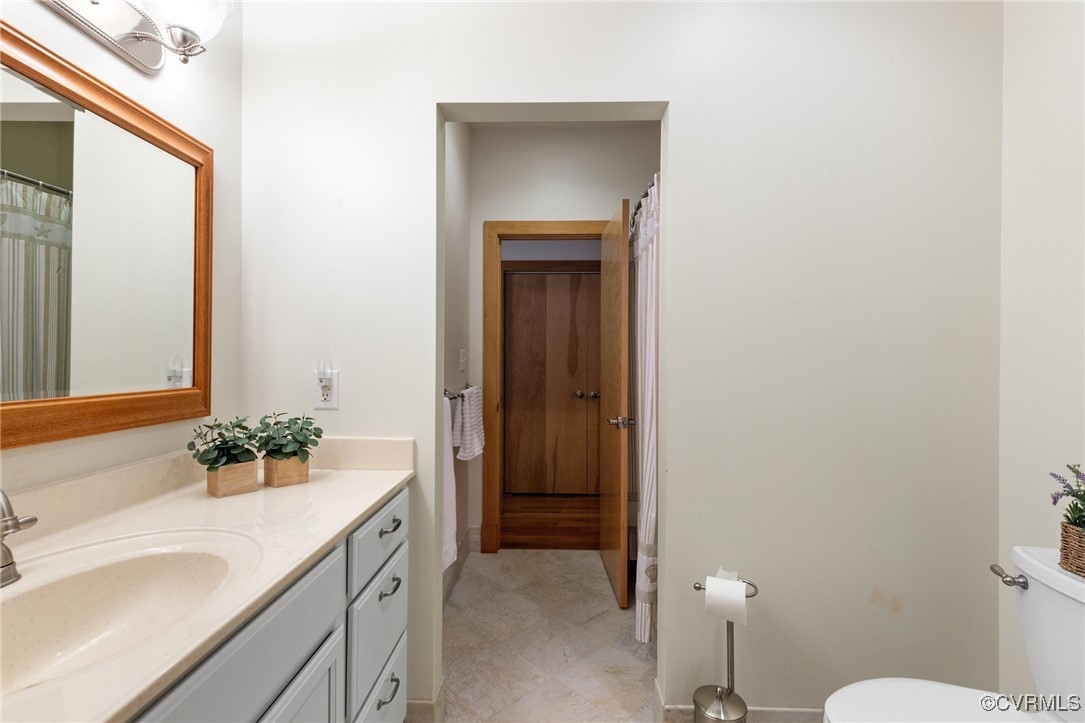 Buckingham, Virginia 23921, United States, 3 Bedrooms Bedrooms, ,4 BathroomsBathrooms,Residential,Pending,31499