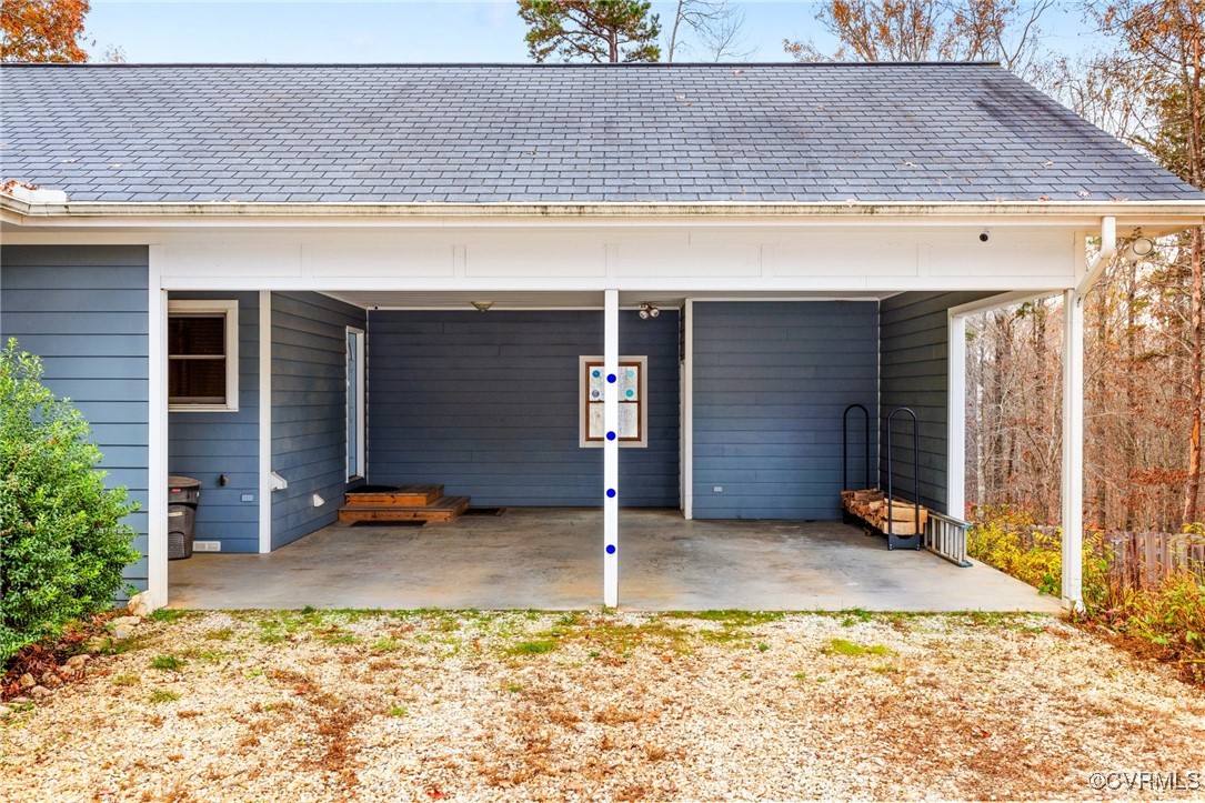 Buckingham, Virginia 23921, United States, 3 Bedrooms Bedrooms, ,4 BathroomsBathrooms,Residential,Pending,31499