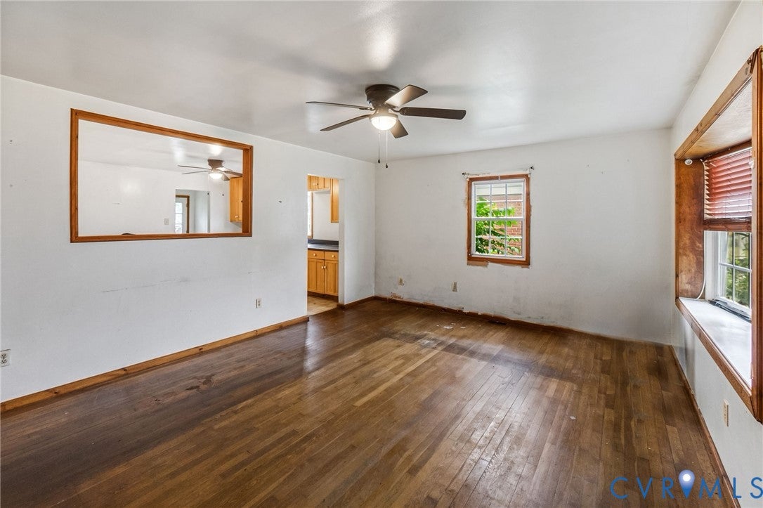 14 N Quince Avenue