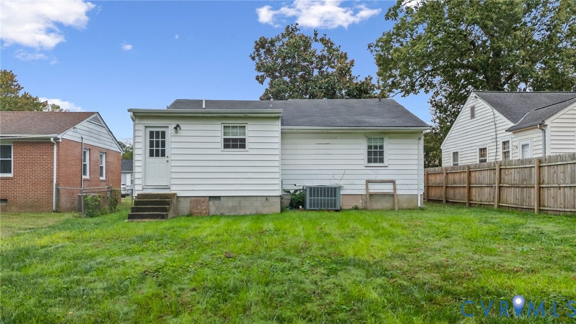 14 N Quince Avenue