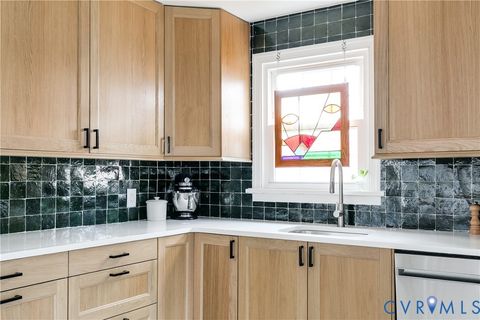 Tiny photo for 116 W 33rd Street, Richmond, VA 23225 (MLS # 2605402)