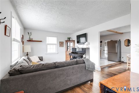 Tiny photo for 116 W 33rd Street, Richmond, VA 23225 (MLS # 2605402)