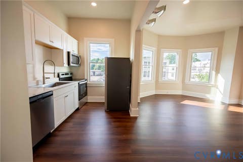 Tiny photo for 840 Commerce Street, Petersburg, VA 23803 (MLS # 2622373)