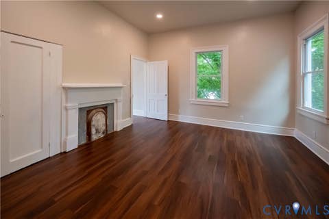 Tiny photo for 840 Commerce Street, Petersburg, VA 23803 (MLS # 2622373)