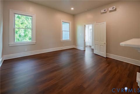Tiny photo for 840 Commerce Street, Petersburg, VA 23803 (MLS # 2622373)