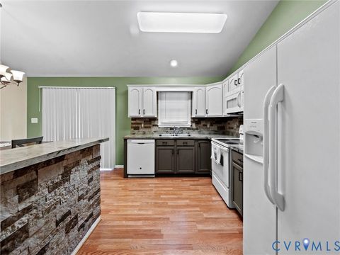 Tiny photo for 26315 Hill Road, Ruther Glen, VA 22546 (MLS # 2528936)