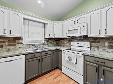 Tiny photo for 26315 Hill Road, Ruther Glen, VA 22546 (MLS # 2528936)