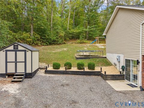 Tiny photo for 26315 Hill Road, Ruther Glen, VA 22546 (MLS # 2528936)
