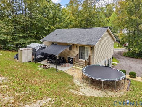 Tiny photo for 26315 Hill Road, Ruther Glen, VA 22546 (MLS # 2528936)
