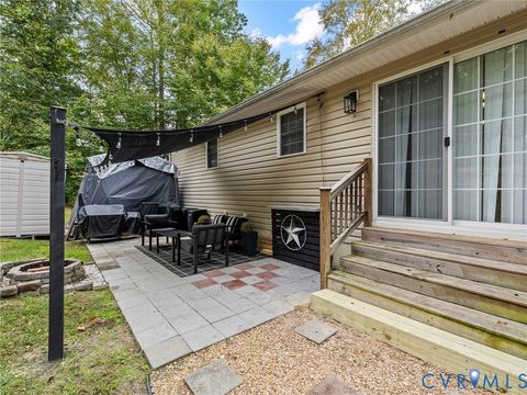 Tiny photo for 26315 Hill Road, Ruther Glen, VA 22546 (MLS # 2528936)