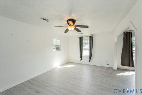 Tiny photo for 8624 Warrior Road, Quinton, VA 23141 (MLS # 2626983)