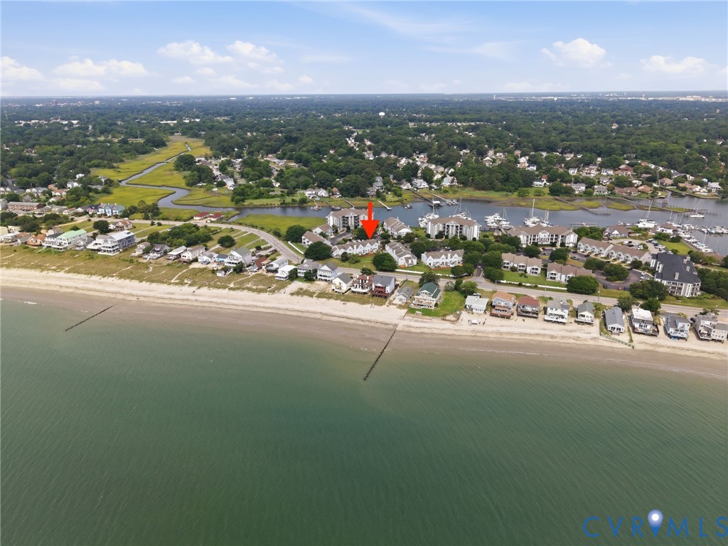 Photo 1 of 49 — 1033 Porte Harbour Arch, Hampton, VA 23664