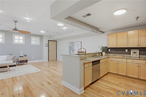 Tiny photo for 110 W Marshall Street #U43, Richmond, VA 23220 (MLS # 2612460)