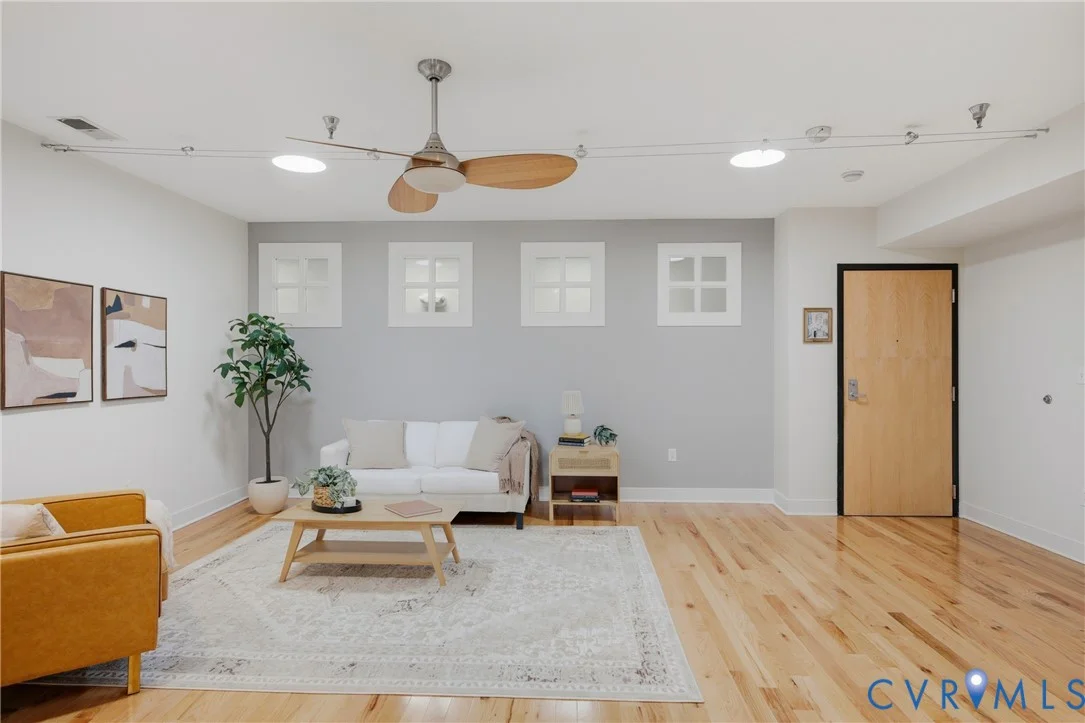 110 W Marshall Street Unit U43