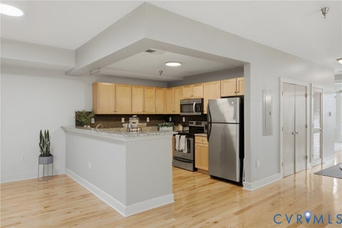 Tiny photo for 110 W Marshall Street #U43, Richmond, VA 23220 (MLS # 2612460)