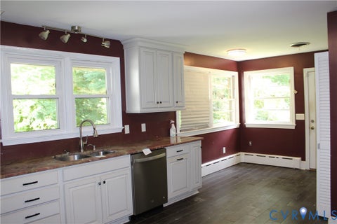 Tiny photo for 1645 Wilton RD, Petersburg, VA 23805 (MLS # 2626270)