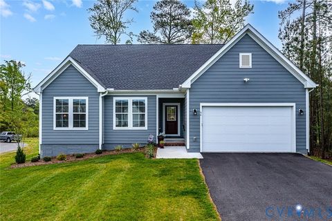 Photo of 54 Genevieve, Irvington, VA 22480 (MLS # 2526538)