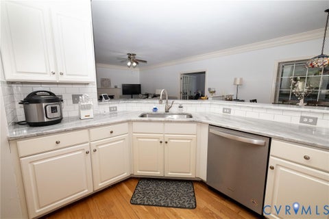 Tiny photo for 9073 Little Garden Way, Mechanicsville, VA 23116 (MLS # 2621512)