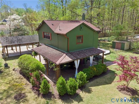 Photo of 401 Wilkinson Drive, Williamsburg, VA 23188 (MLS # 2609195)