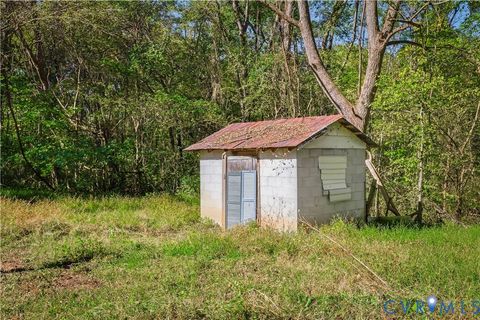 Tiny photo for 5636 Cartersville Road, Powhatan, VA 23139 (MLS # 2527107)