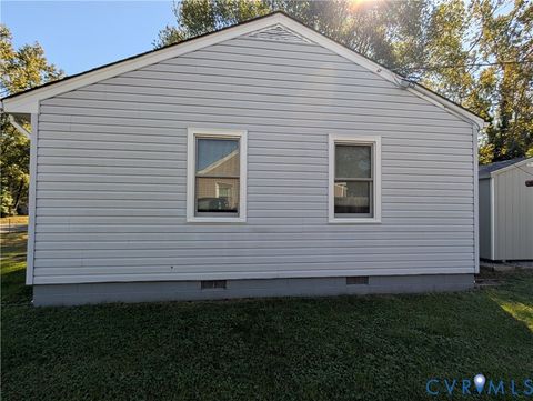 Tiny photo for 121 E Magruder Street, Sandston, VA 23150 (MLS # 2528497)