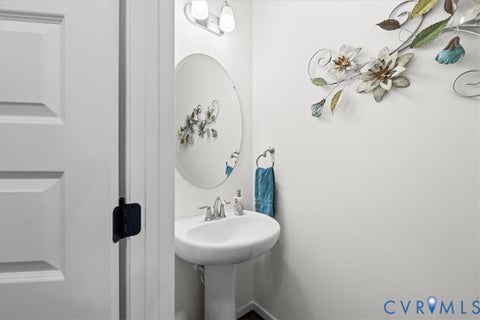 Tiny photo for 18621 Palisades Ridge, Moseley, VA 23120 (MLS # 2618676)