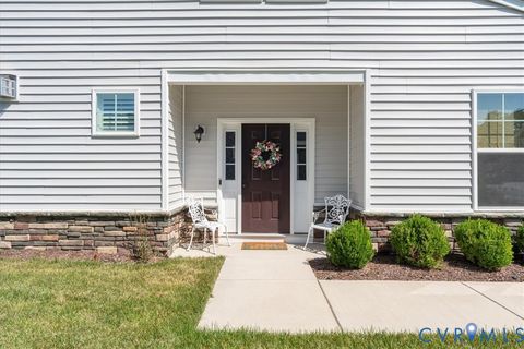 Tiny photo for 18621 Palisades Ridge, Moseley, VA 23120 (MLS # 2618676)