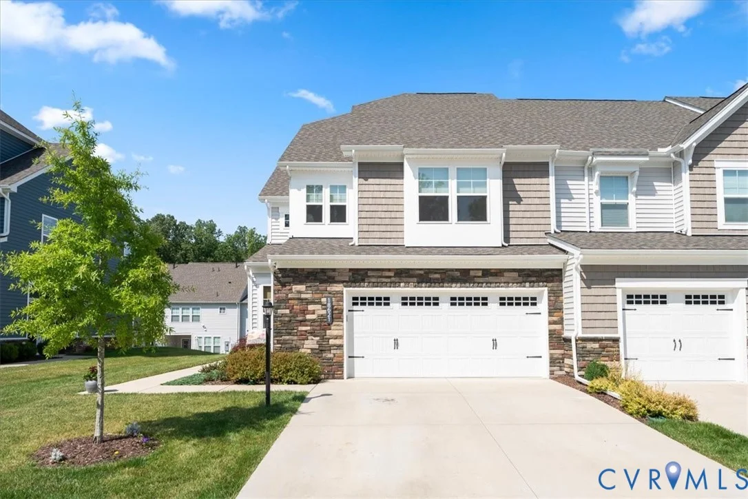 18621 Palisades Ridge