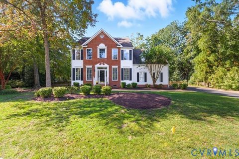 Photo of 10347 Hepburn Court, Mechanicsville, VA 23116 (MLS # 2527892)