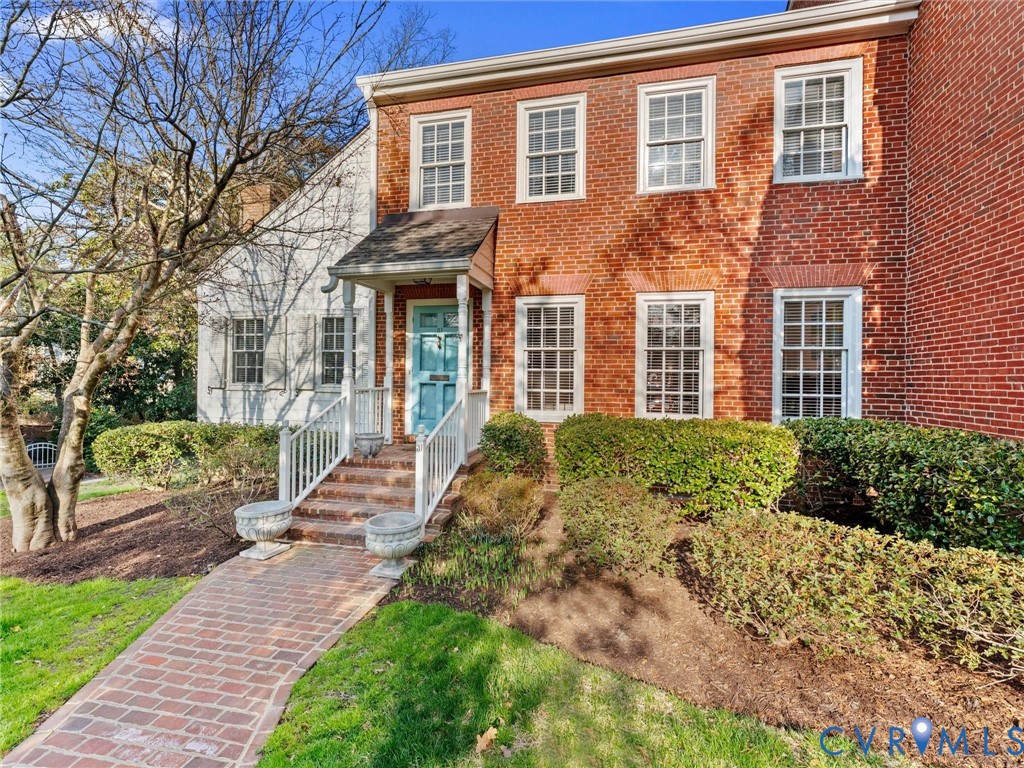 300 North Ridge Road 31