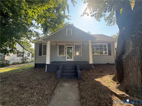 Photo of 507 N 6th Avenue, Hopewell, VA 23860 (MLS # 2622336)