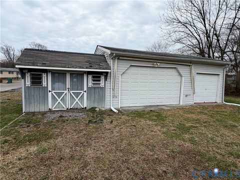 Tiny photo for 117 Pleasant Spring Avenue, Waverly, VA 23890 (MLS # 2606046)