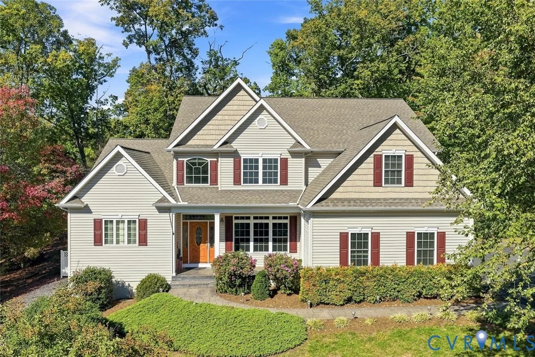 11 Fleetwood Drive