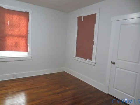 Tiny photo for 118 Grigg Street, Petersburg, VA 23803 (MLS # 2619456)