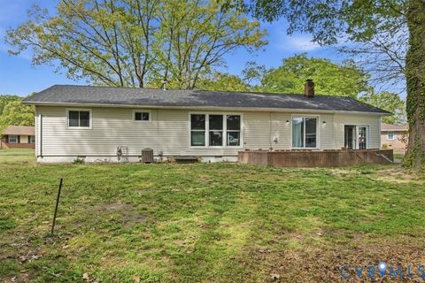 Tiny photo for 117 Homestead Drive, Colonial Heights, VA 23834 (MLS # 2609478)