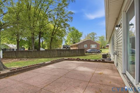 Tiny photo for 117 Homestead Drive, Colonial Heights, VA 23834 (MLS # 2609478)