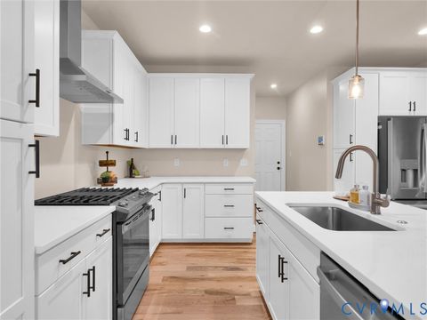 Tiny photo for 30305 Victoria Way, Petersburg, VA 23805 (MLS # 2606420)