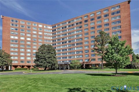Photo of 5100 Monument Avenue #1213, Richmond, VA 23230 (MLS # 2607945)