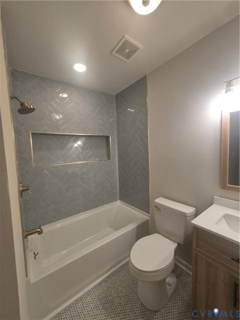 Tiny photo for 17 Jarratt Court, Petersburg, VA 23803 (MLS # 2628475)
