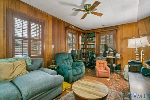 Tiny photo for 812 Poquoson Avenue, Poquoson, VA 23662 (MLS # 2604758)
